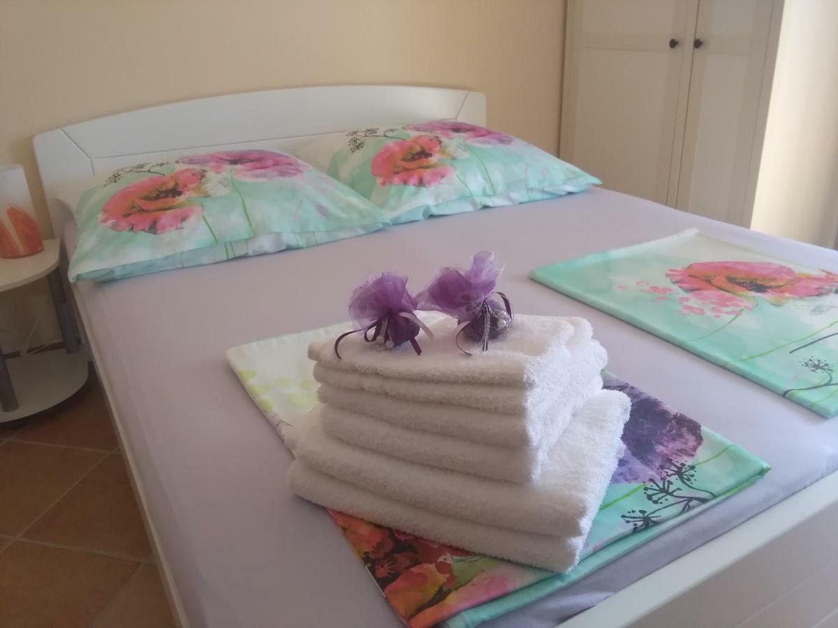 Apartment Appartementhaus Elena Jelsa (Hvar)