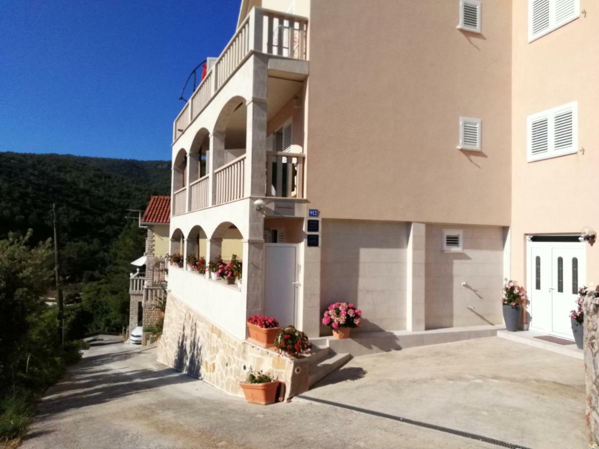 Appartementhaus Elena Jelsa (Hvar)